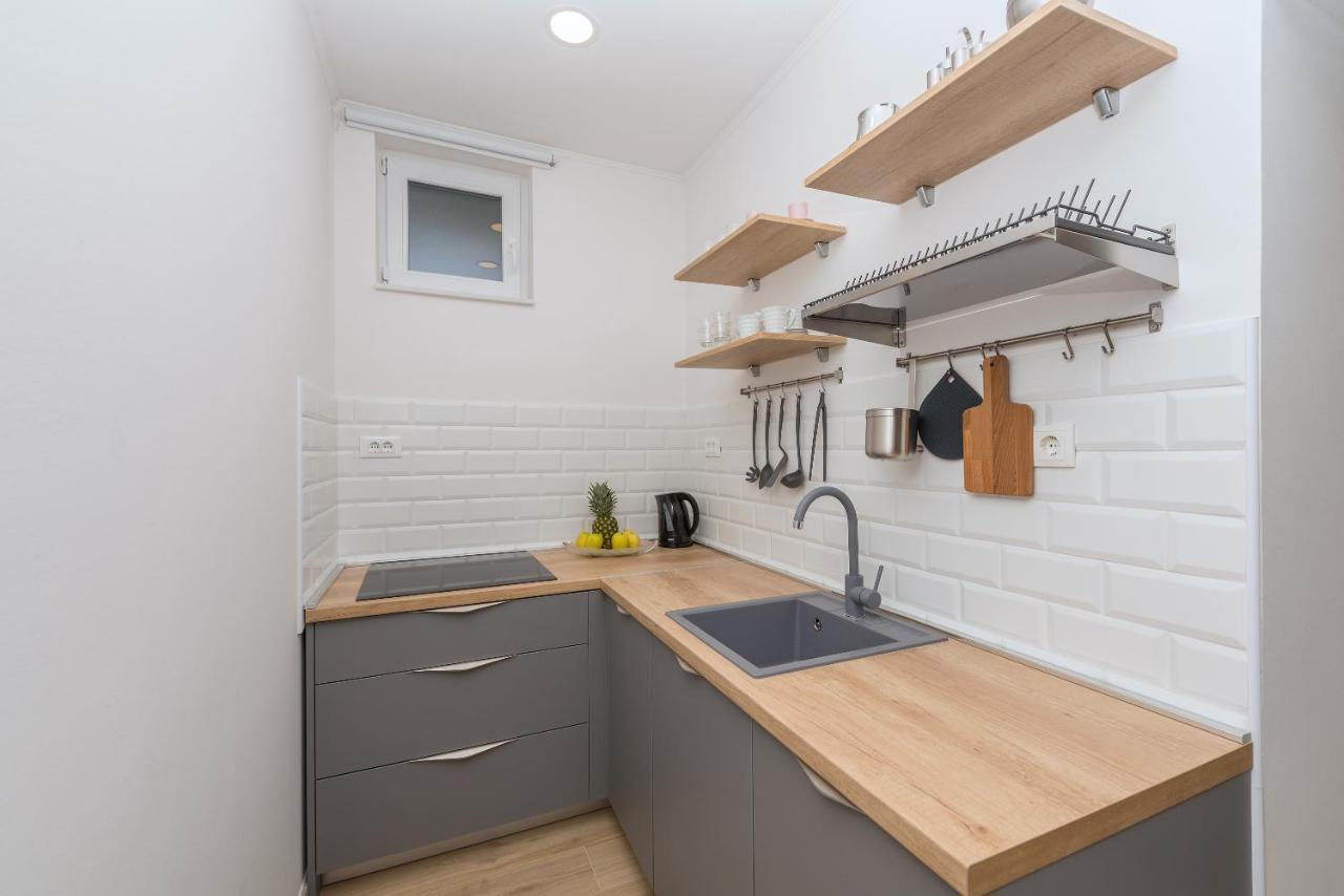 Apartment Maro - Baska Voda Luaran gambar